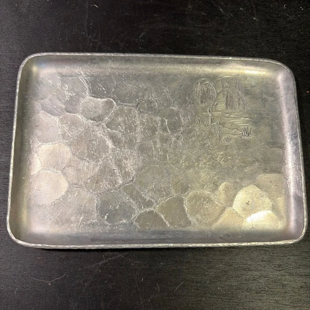 Vintage Everlast Metal Hand Forged Hammered Aluminum Willow Tree Tray 9x6